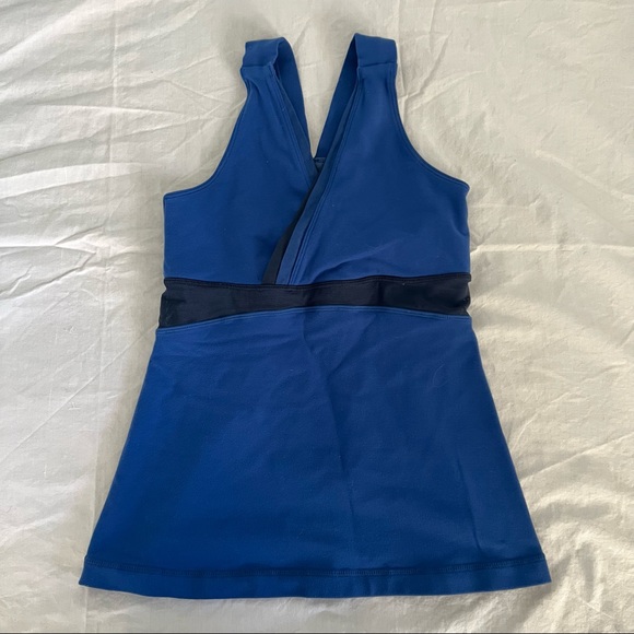 Lululemon Criss Cross Mesh Bank Tank Top - Picture 1 of 3